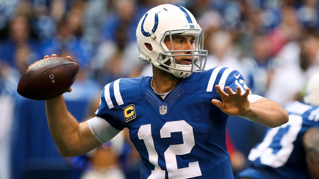 Luck resumes throwing amid lengthy shoulder rehab