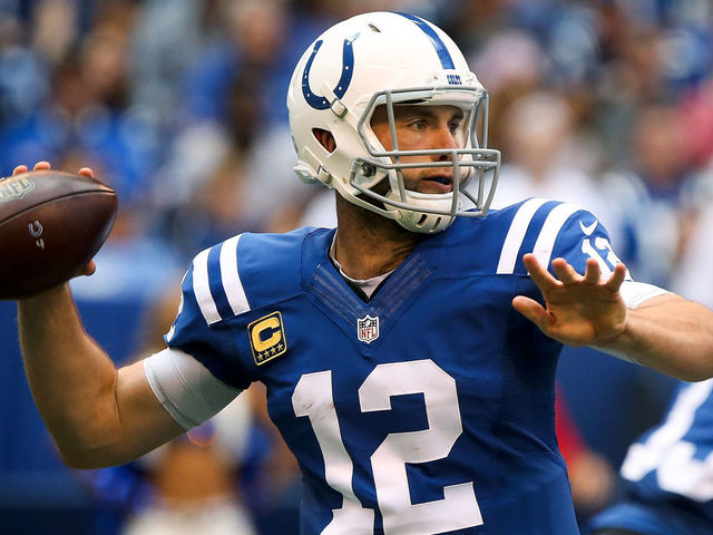 Report: Luck expected at Colts facility this week