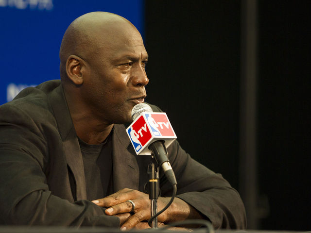 Michael Jordan calls for peaceful demonstration in Charlotte
