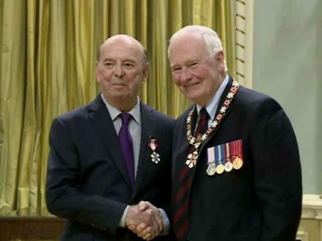 Bob Cole receives Order of Canada