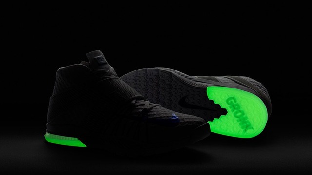 Nike releasing glow-in-the-dark 'Gronk' shoes