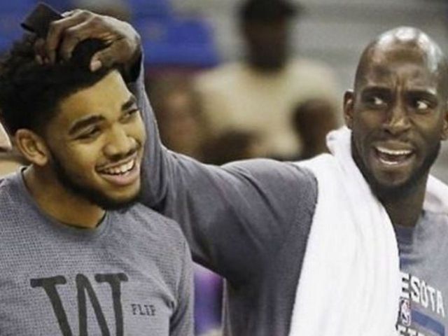 Timberwolves' Towns has message for Garnett: 'I'll take it from here'