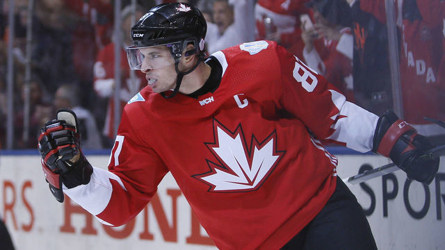 Canada dominates Russia, advances to best-of-3 World Cup final