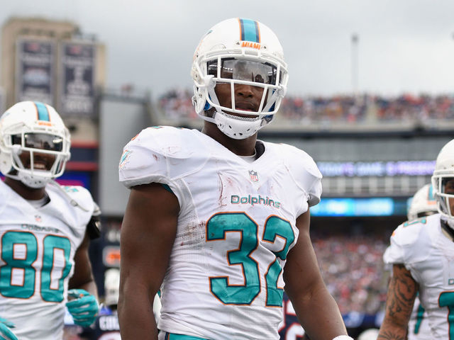Dolphins trade Drake to Cardinals