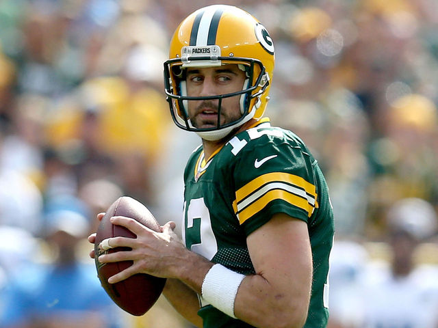 Seahawks hold Rodgers, Packers scoreless in 1st half