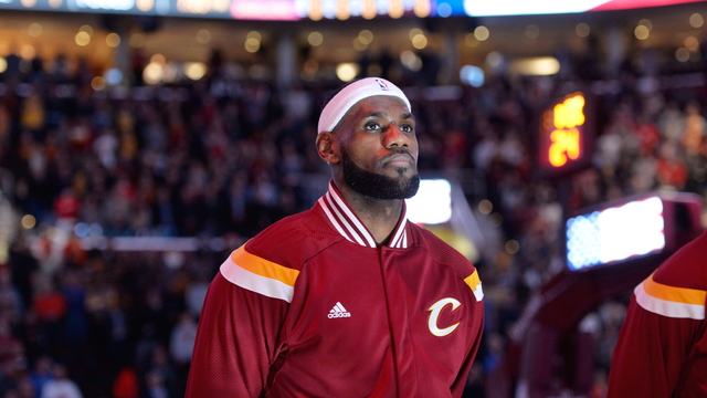 LeBron endorses Hillary Clinton for president
