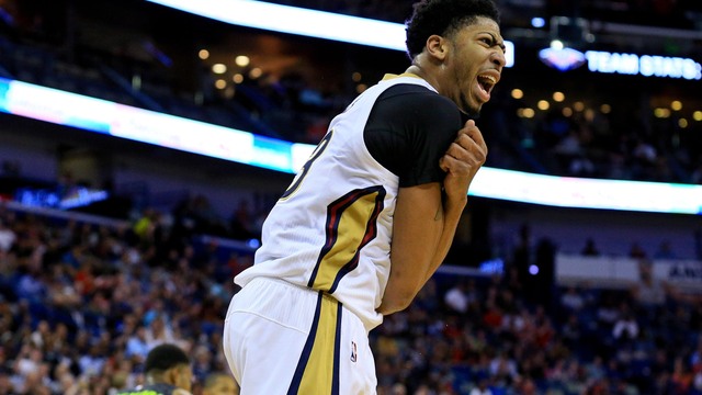 Anthony Davis says he's 1 inch taller this season