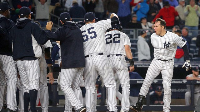 Teixeira belts walk-off grand slam to rain on Red Sox party