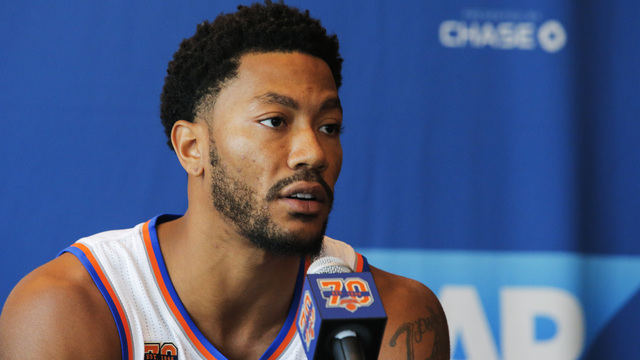 Watch: Rose embarrasses Jennings with slick crossover
