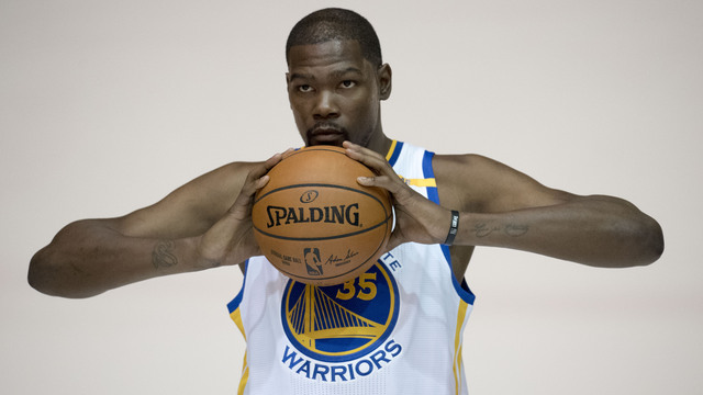 Durant says Warriors telling him to be more aggressive