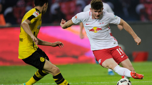 Scotland's Burke sees Leipzig usurping Bayern