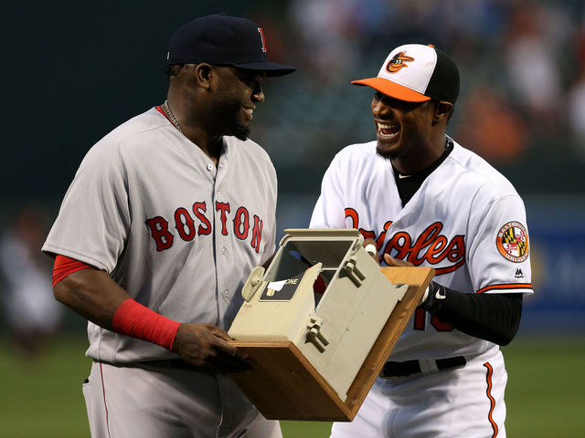 Ranking David Ortiz's farewell tour gifts from 'framing it!' to