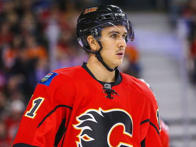 Flames' Backlund to make preseason debut Sunday