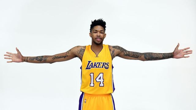 Watch: Ingram scores 1st bucket as a Laker on alley-oop