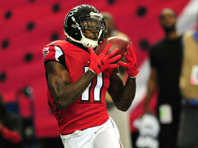 Julio Jones torches Panthers with 300-yard game