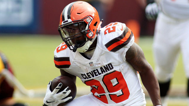 Report: Browns could make RB Johnson their top slot receiver
