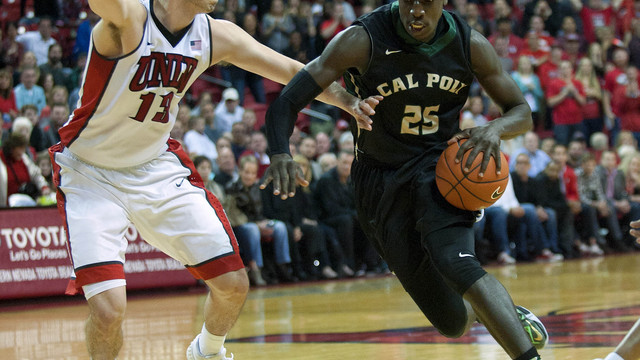 Michigan State forward Ben Carter needs knee surgery