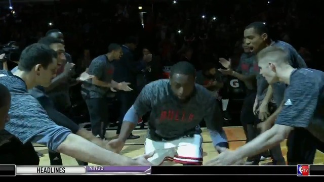 Wade introduced for 1st time as a Bull