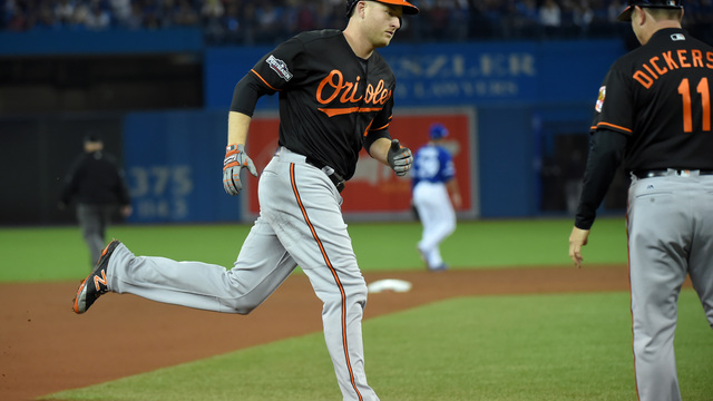 Duquette: Orioles have made Trumbo multiple contract offers
