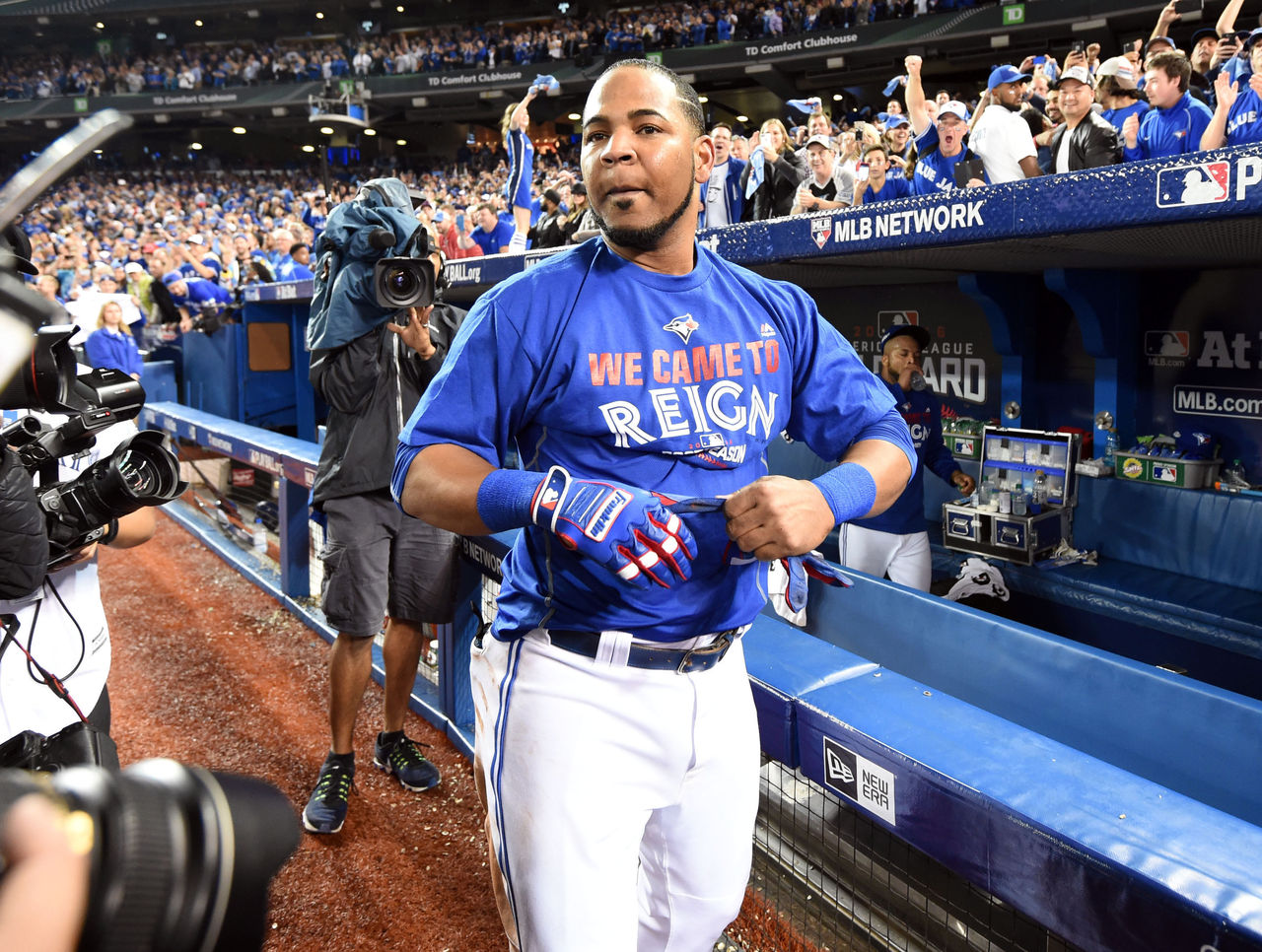 Blue Jays offered Edwin Encarnacion 4 years, $80 million - MLB Daily Dish