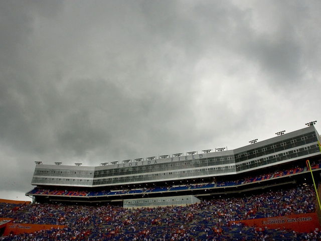 Former Florida QB, All-American John Reaves dies at 67
