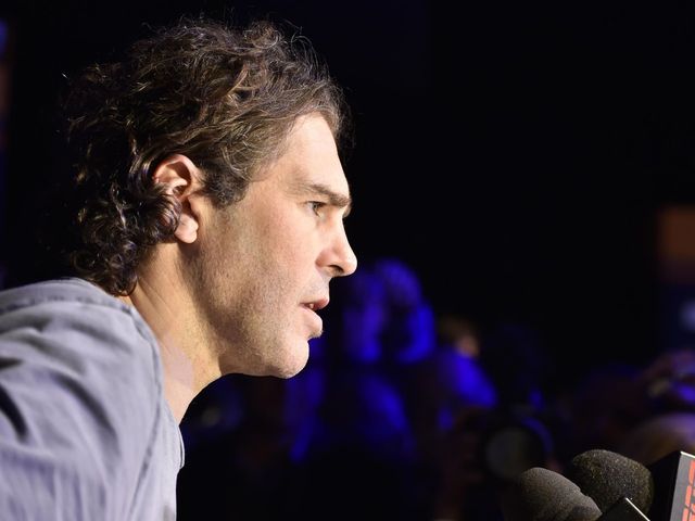 Jagr ready for Hurricane Matthew: 'I want to see how strong I am'