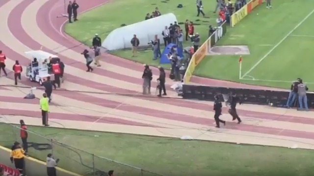 Watch: Valencia's medical cart outruns police amid unpaid child support claims
