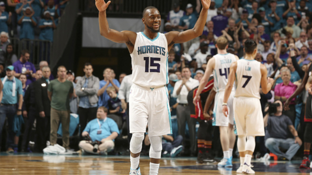 Kemba Walker pulls a Nick Young by celebrating 3 too early