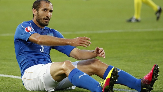 Chiellini sent back to Juventus due to calf injury