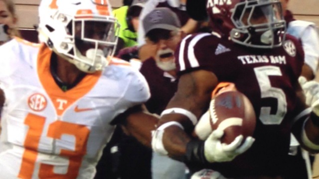 Tennessee's Malik Foreman forces touchback on incredible hustle play