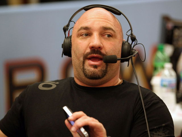 Jay Glazer: Greg Hardy should be denied 'privilege' of learning MMA