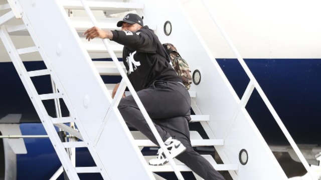 Cousins trips up stairs trying to board plane
