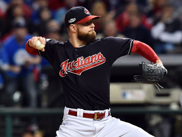 Gibbons: Kluber has a 'razor-blade slider'