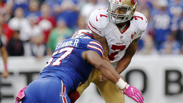 Montana attributes Kaepernick's unemployment to playing style