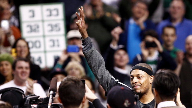 Watch: Celtics fans give Pierce loud ovation in final Boston game