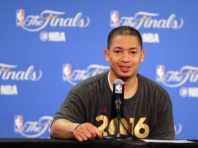 Lue 'loves' that GM survey favors Warriors over Cavs in re-rematch