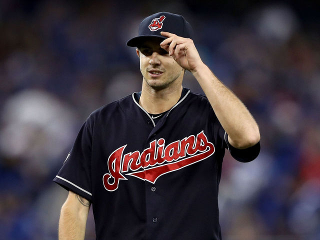 Indians urge Meritt to send signed 'shaking boots' to Bautista