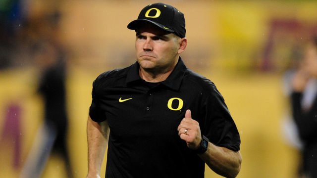 Report: Bears tab former Oregon coach Helfrich as new offensive coordinator
