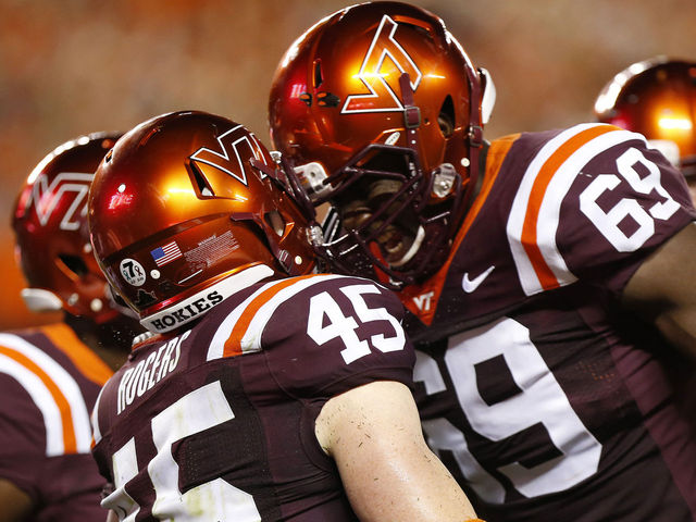 Watch: Virginia Tech fullbacks connect on awesome TD pass | theScore