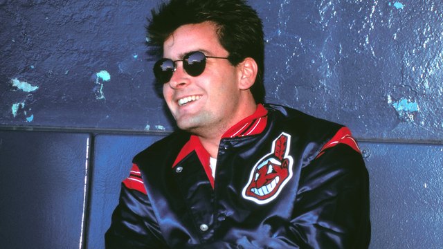 'Wild Thing' offers to throw out 1st pitch for Indians at WS