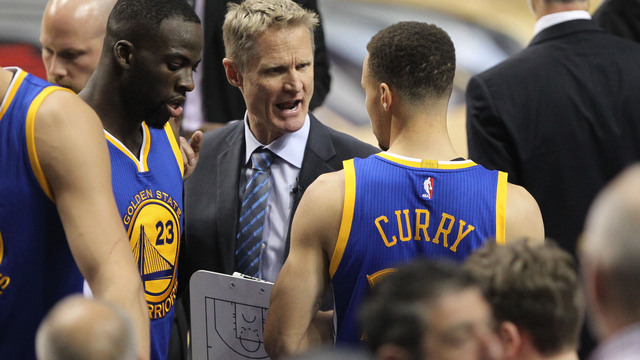 Kerr says his players shouldn't worry about social media