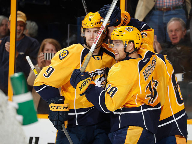 Arvidsson, Fiala lead shorthanded Predators to easy win over Penguins