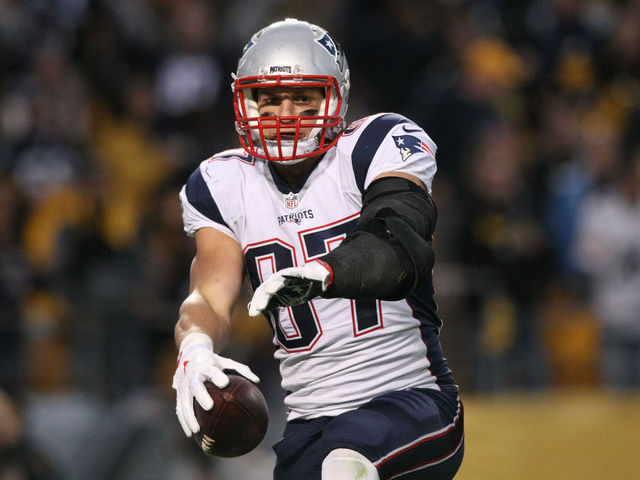 Gronk reveals how much he'd pay to wear No. 69 in a game