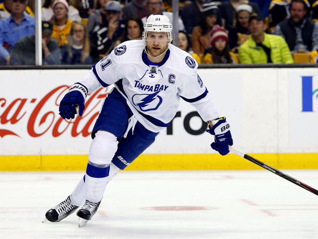Stamkos has no regrets about choosing Lightning over Maple Leafs