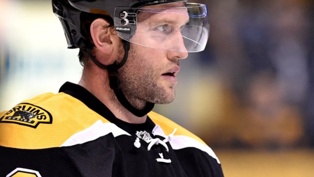 Bruins' Backes out indefinitely with concussion