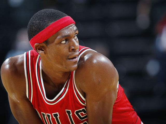 Rondo benched for 2nd half vs. Pacers, could lose starting job