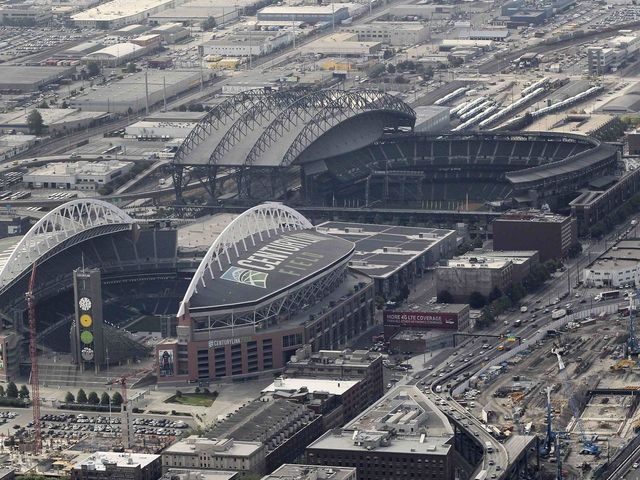 Investor group offering to pay for NBA arena in Seattle