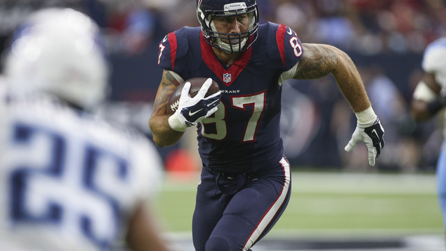 Report: Texans sign Fiedorowicz to 3-year, $22M extension after breakout year