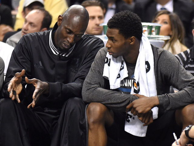 Report: Garnett still talking to Cavs, Bucks about consulting role