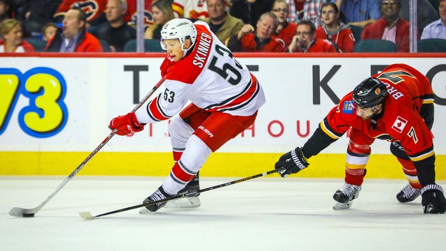 Watch: Skinner bags 30th goal on crafty breakaway